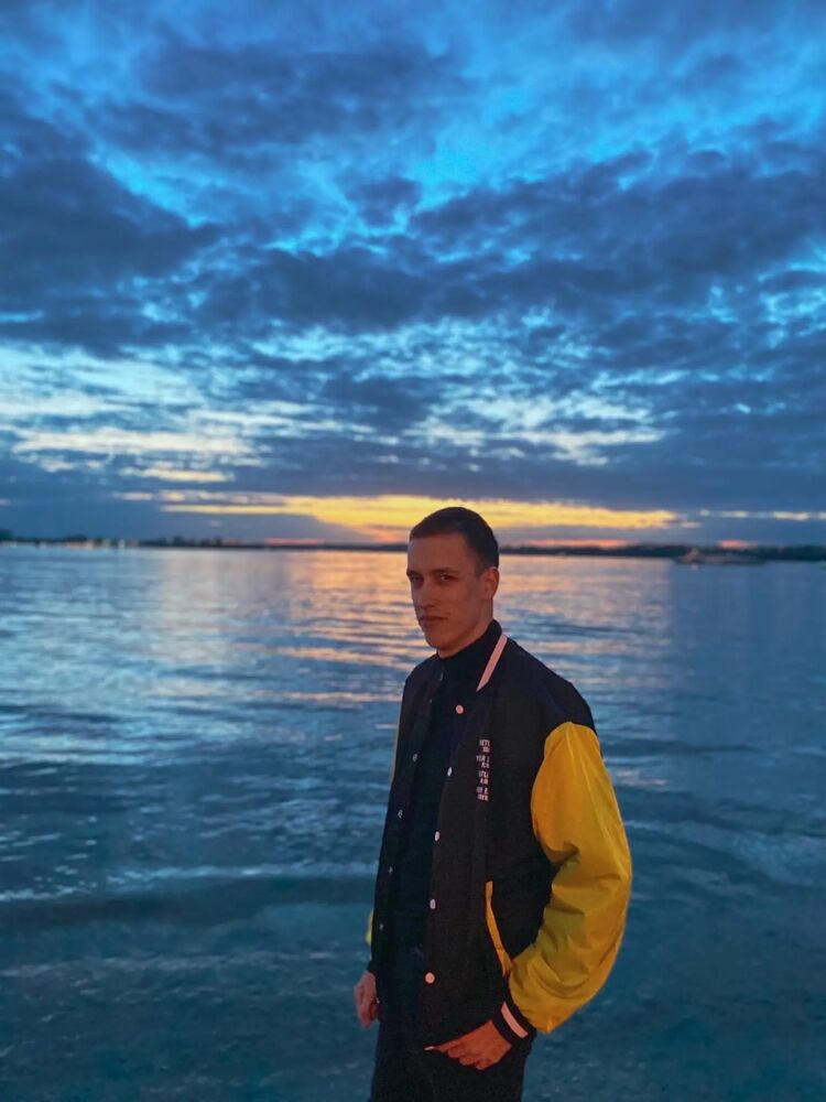 ���� 35053106 ������� �������, 27 ���, ���� ���������� � ������