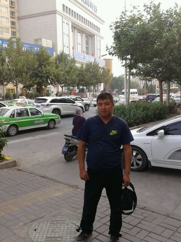  18590746  , 37 ,    