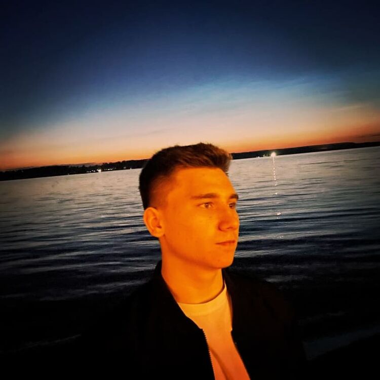  ,   , 21 ,   ,   