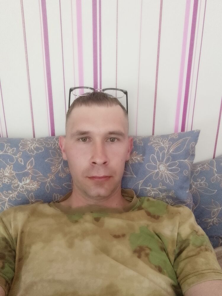  42497596  , 33 ,    