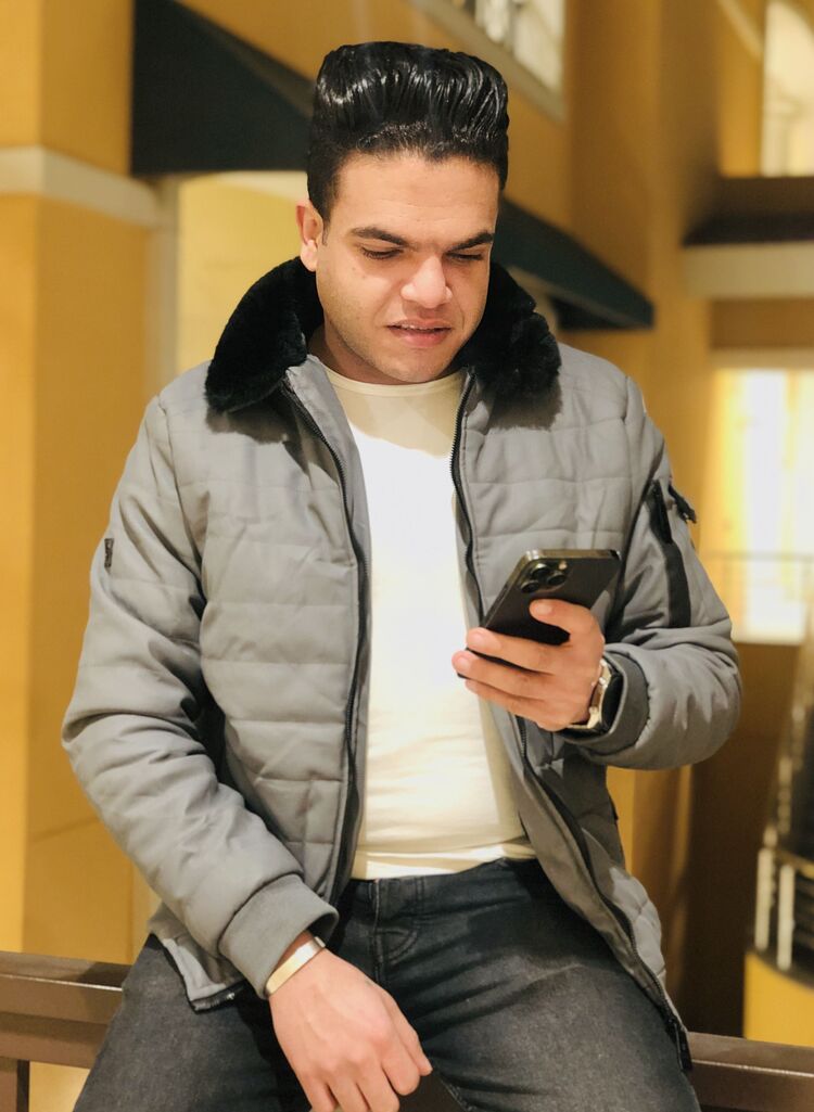  39659456  Abanoub, 28 ,    Soho