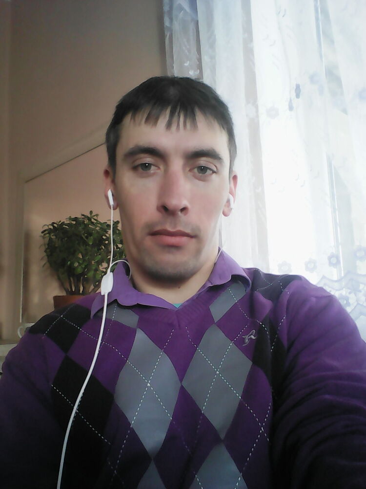  12903986  Ivan, 40 ,    
