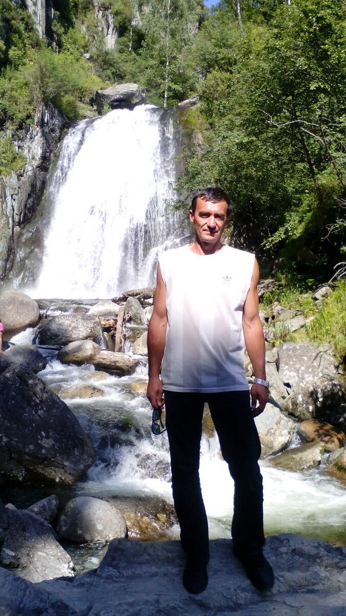 ���� 8933856 ������� ������, 53 ����, ���� ���������� � ������������