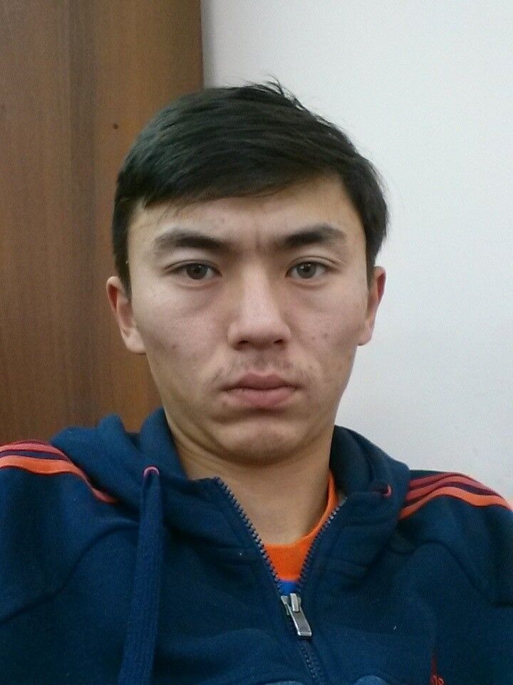  ,   Kana, 33 ,   