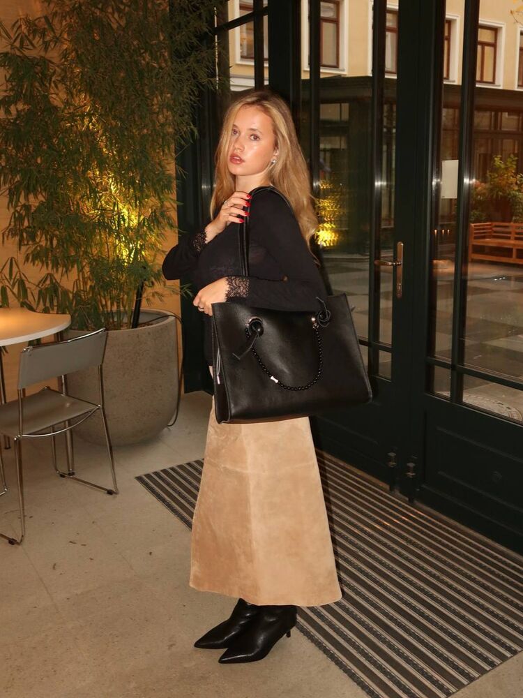  54430876  , 27 ,    Keluang