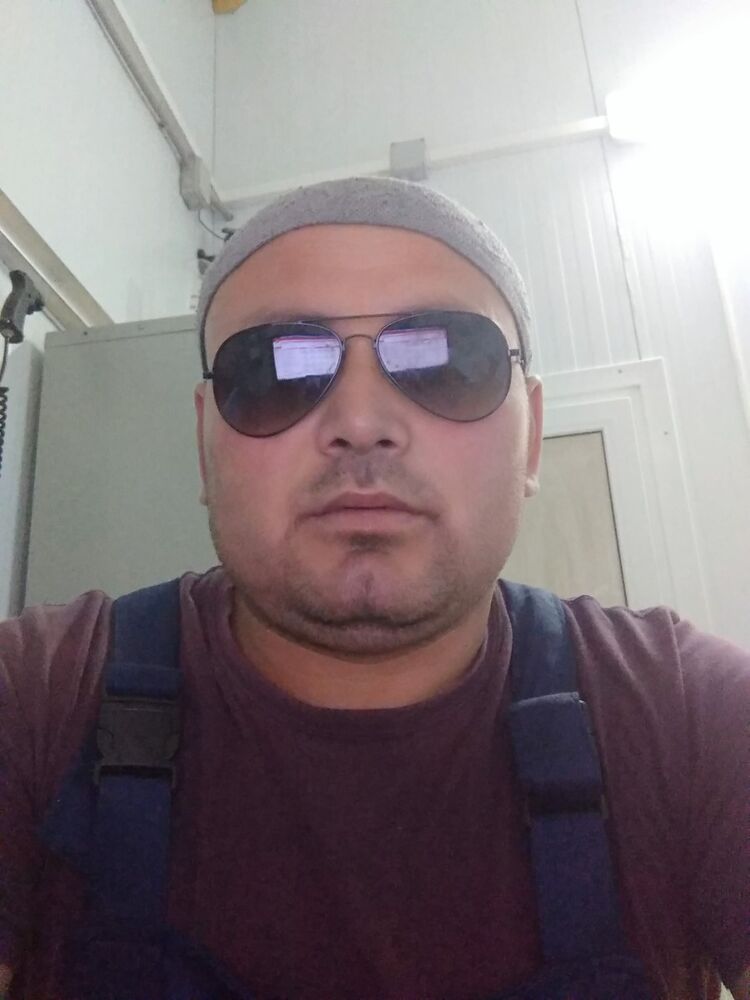  ,   Mykym, 40 ,   ,   , c 