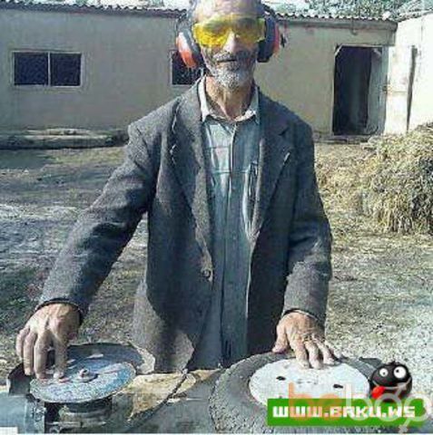  ,   Saldat, 38 ,   
