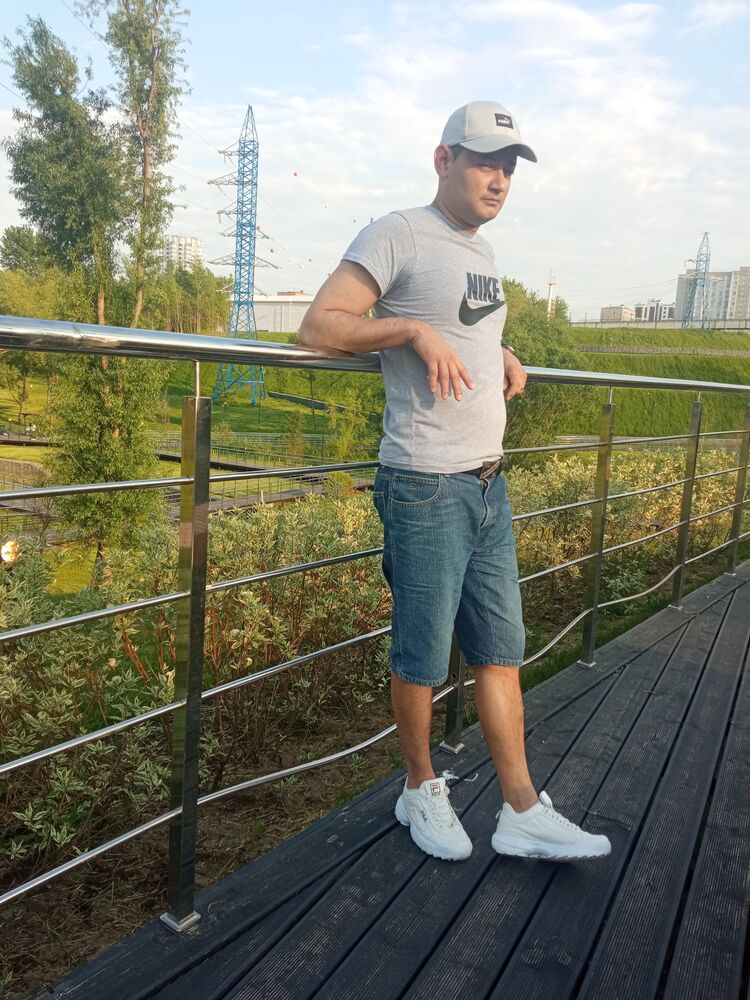  ,   Yordan, 38 ,   ,   