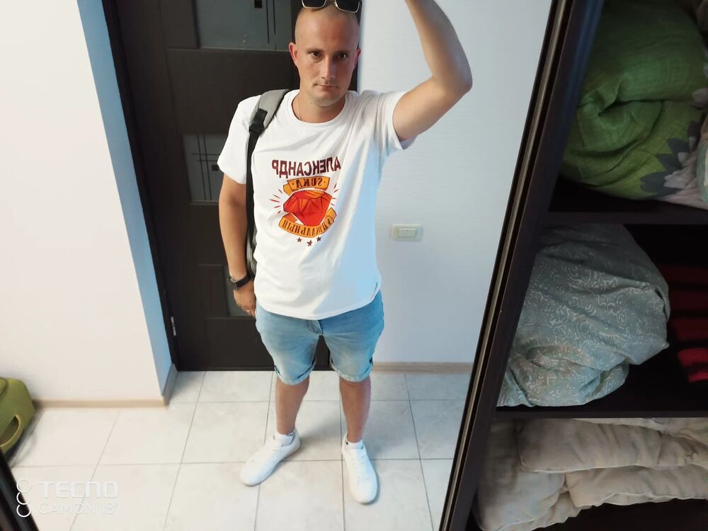  40299196  , 36 ,    