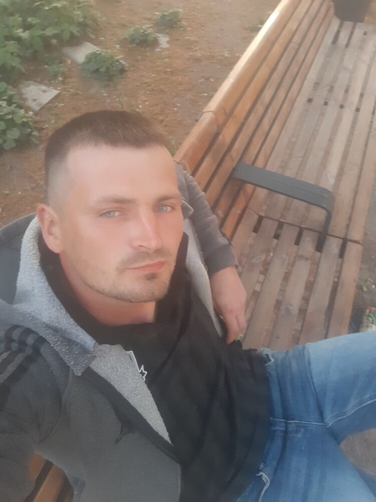  Praha,   Viktor, 34 ,   ,   