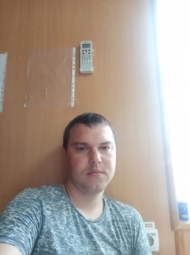  23010826  , 35 ,    