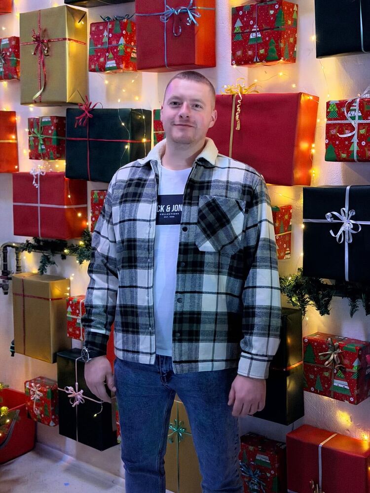 ���� 55309966 ������� Artur, 31 ���, ���� ���������� � Dinklage