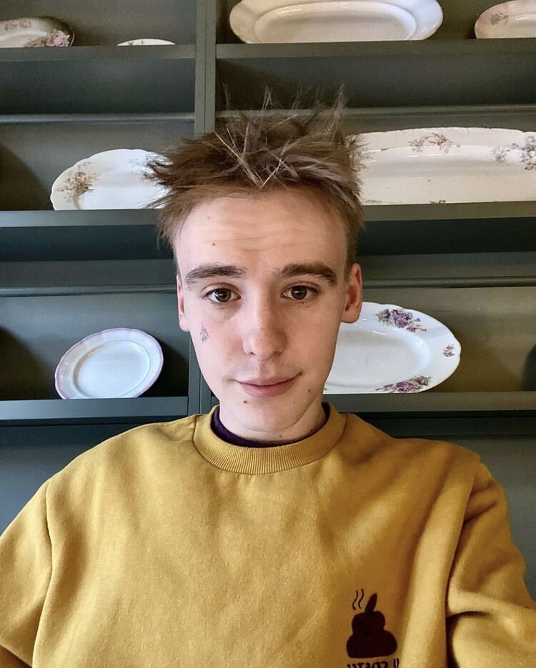  -,   , 25 ,   ,   