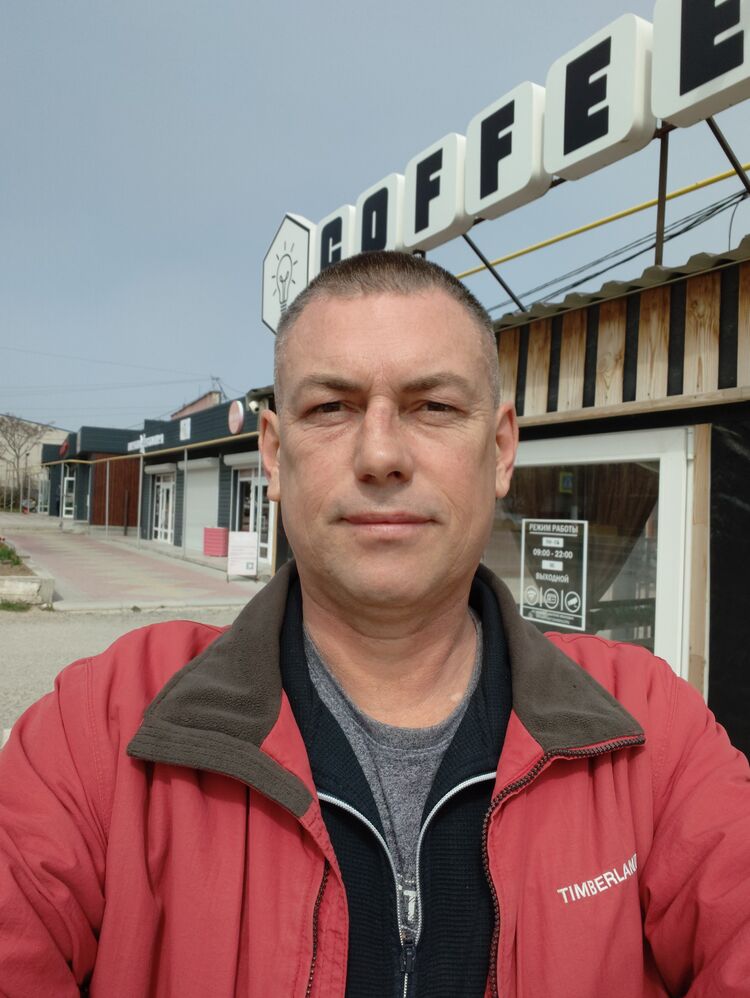  52592646  Romario, 48 ,    --