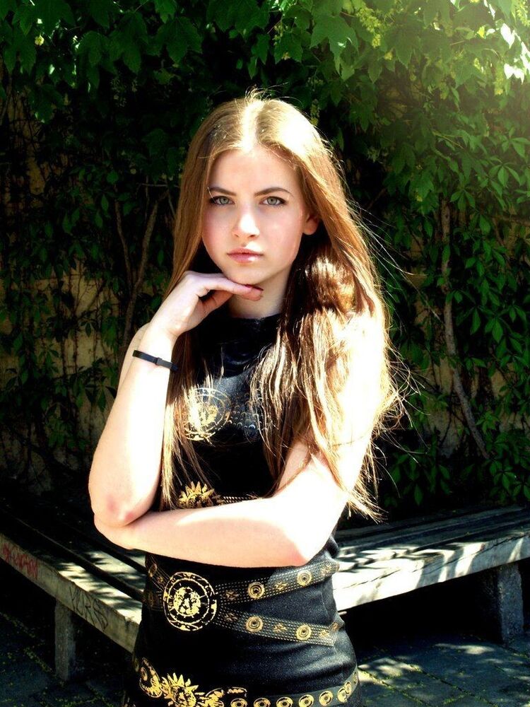  24296106  Alison, 26 ,    --
