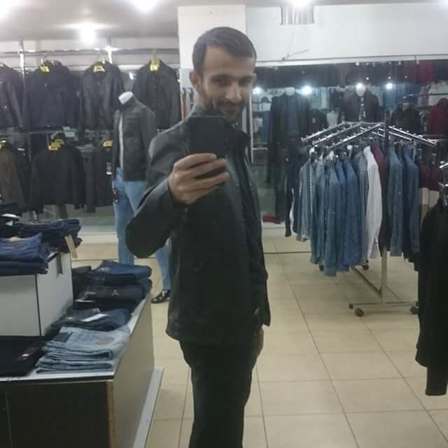  11416956  Sebuhi, 37 ,    