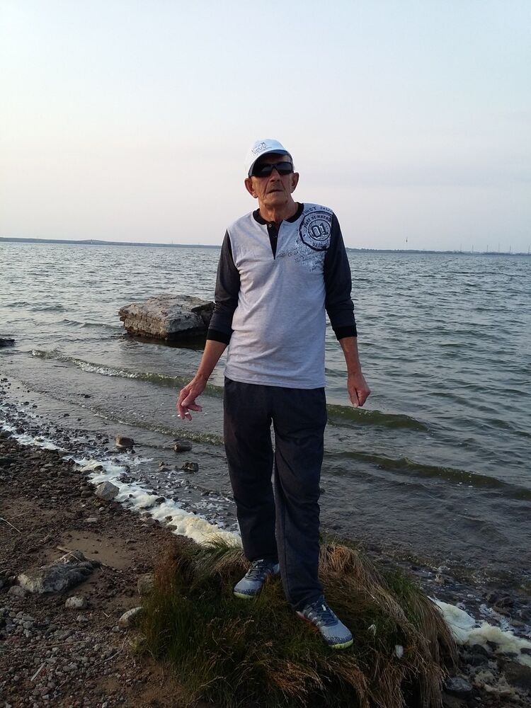  19065566  , 75 ,    