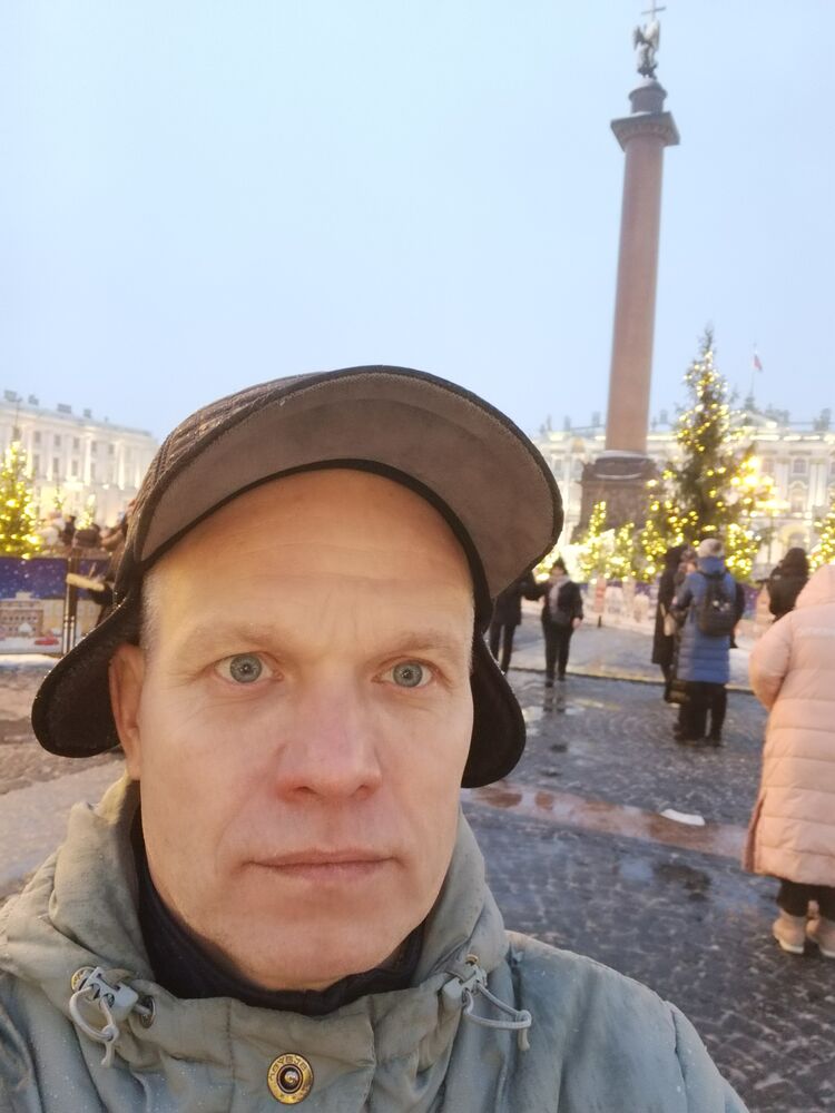  40678376  , 49 ,    -