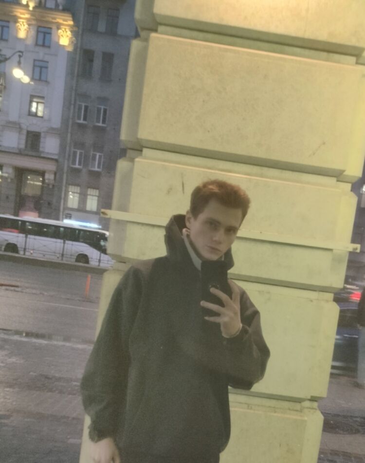  41858276  , 21 ,    -