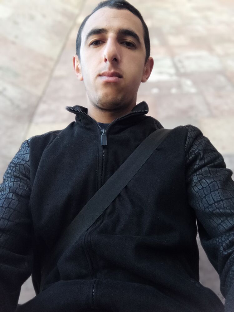  ,   Raz, 25 ,   ,   