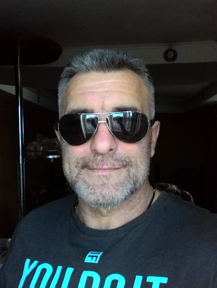  ,   Aleks, 62 ,   ,   , c 