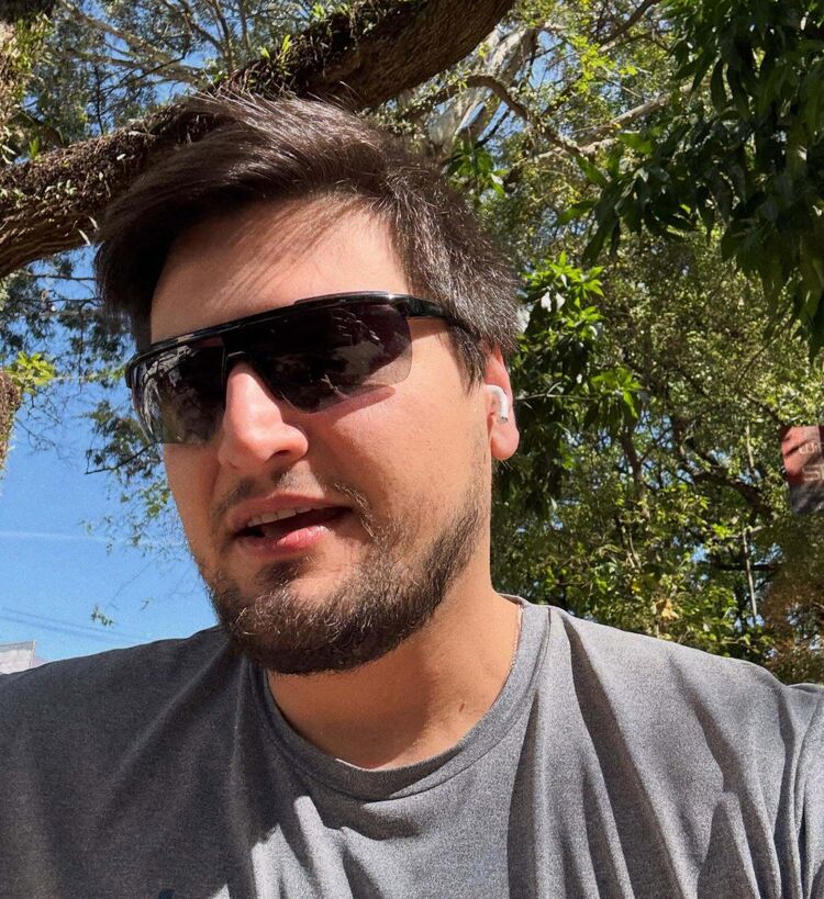  54387266  , 37 ,    -