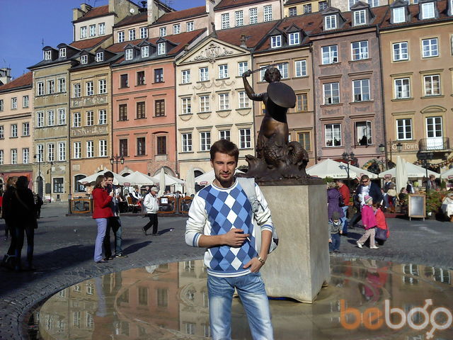  ,   Artur, 40 ,     , c 