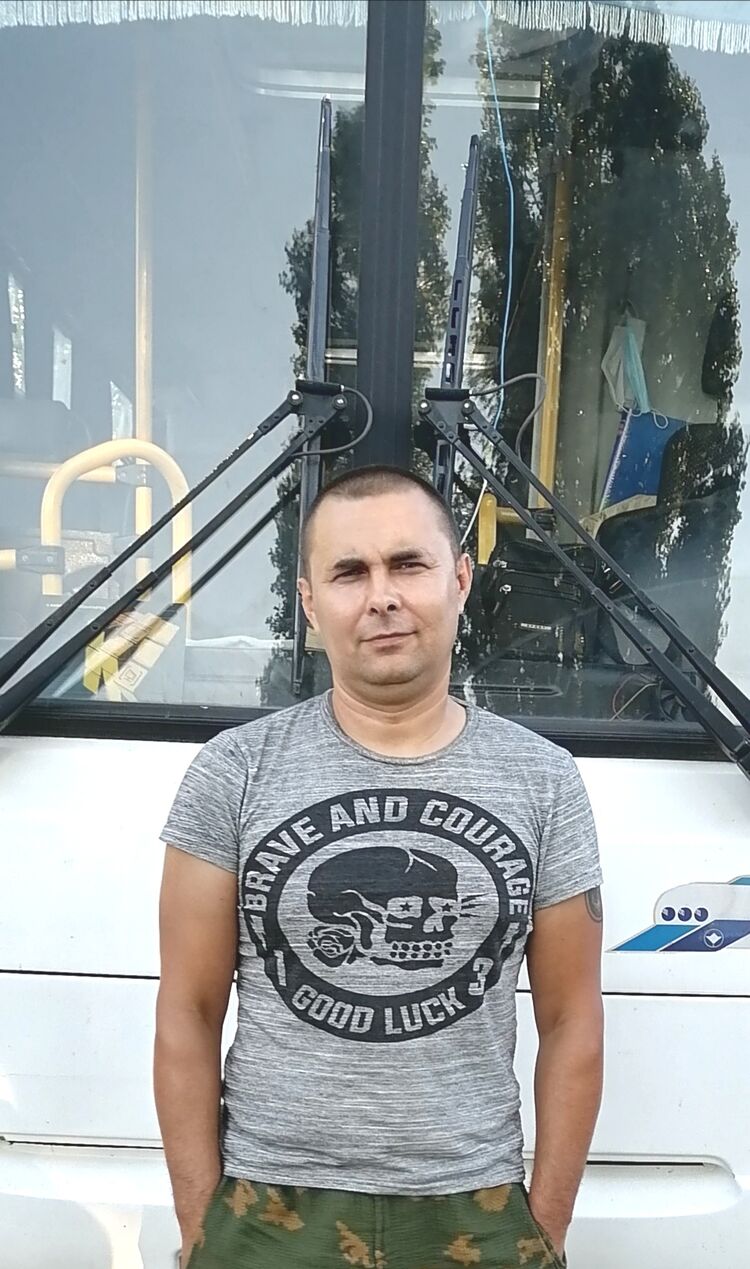  23732476  , 49 ,    