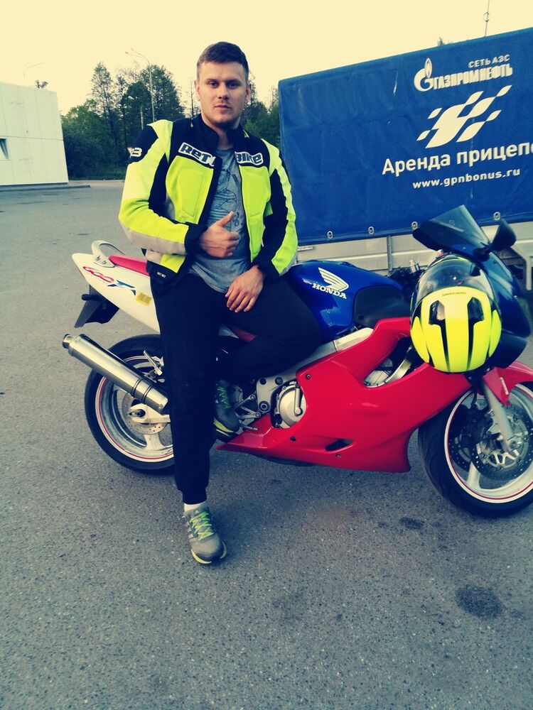  15585886  , 36 ,    -