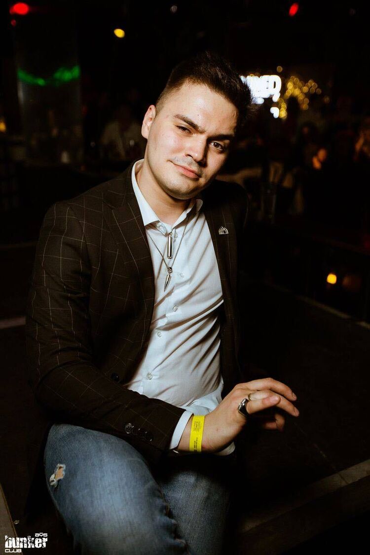  27090346  Kirill, 26 ,    