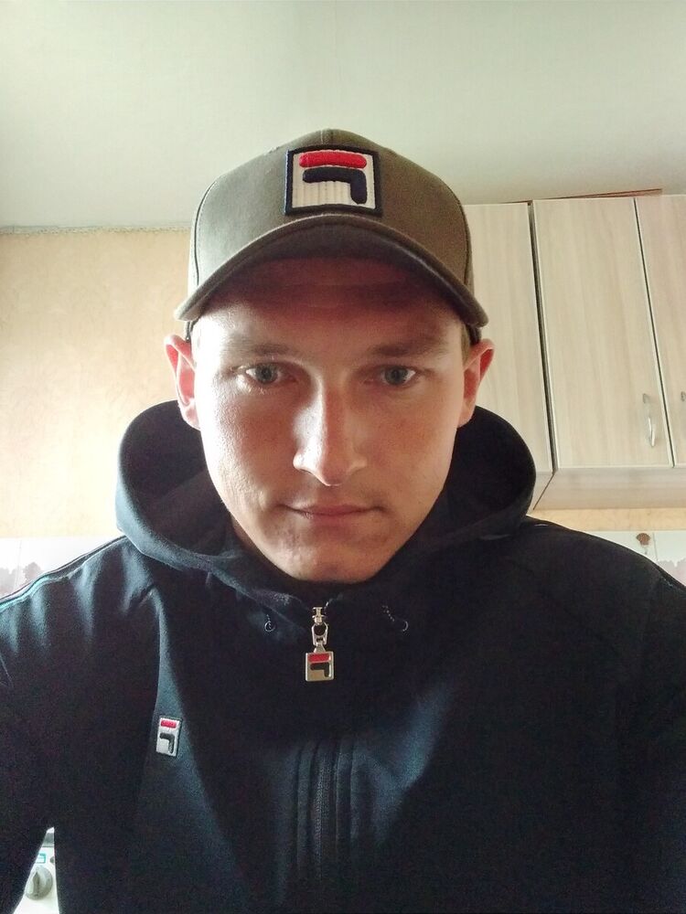  20023006  Maks, 27 ,    