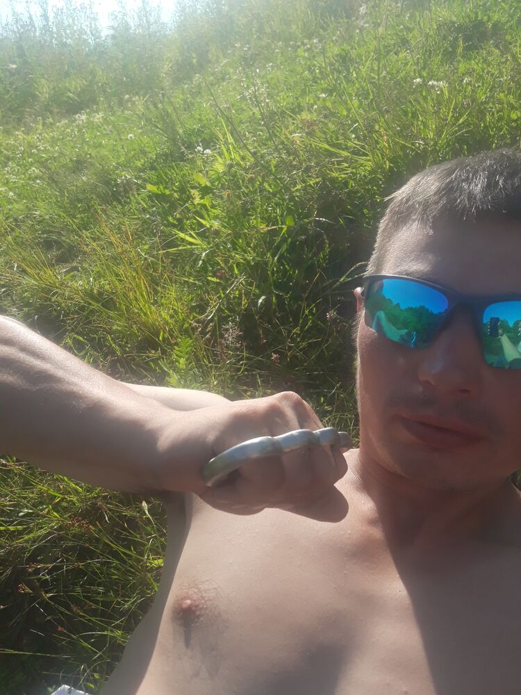  28026106  , 32 ,    