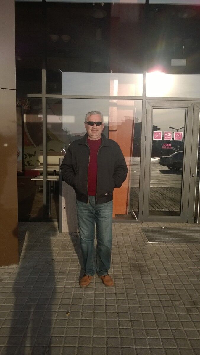  10195726  Mister xxl, 47 ,    