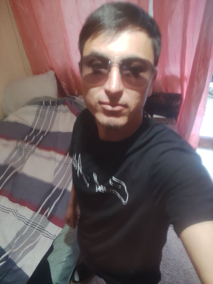  44886626  , 33 ,    