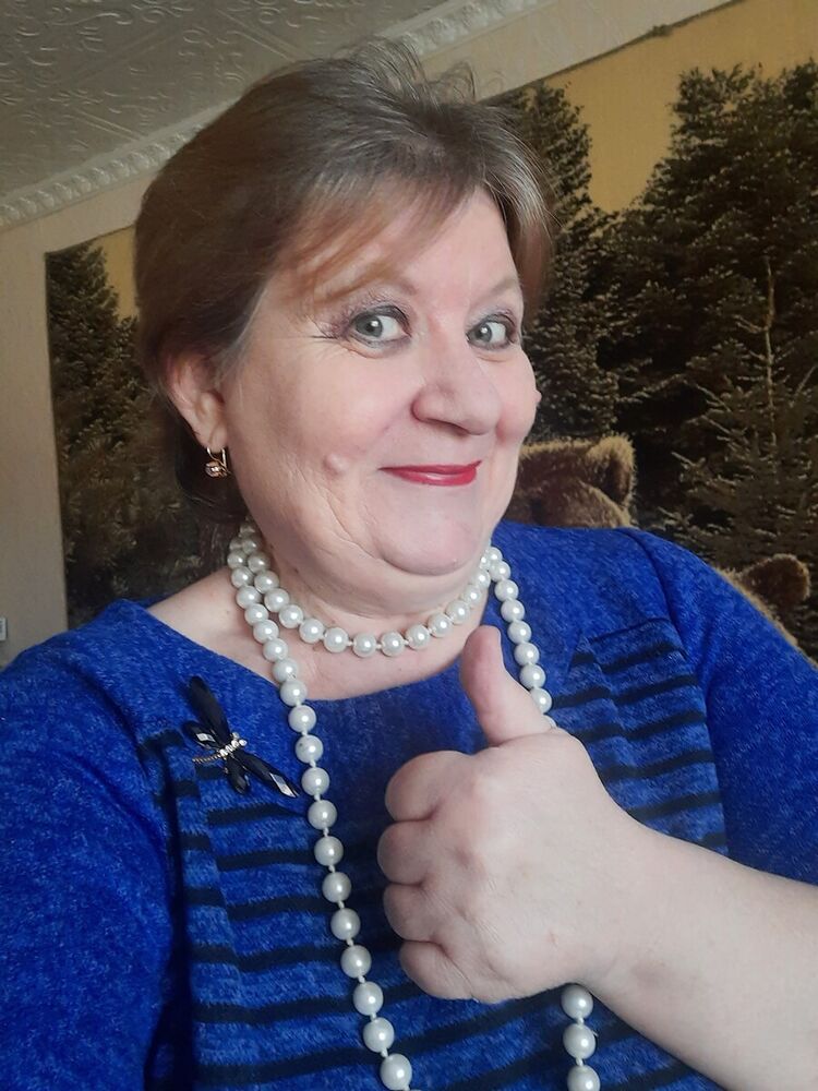  22415896  Svetlana, 62 ,    