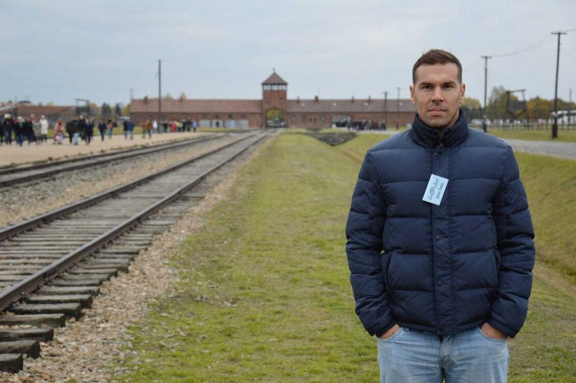  ,   Valera, 43 ,     , c 