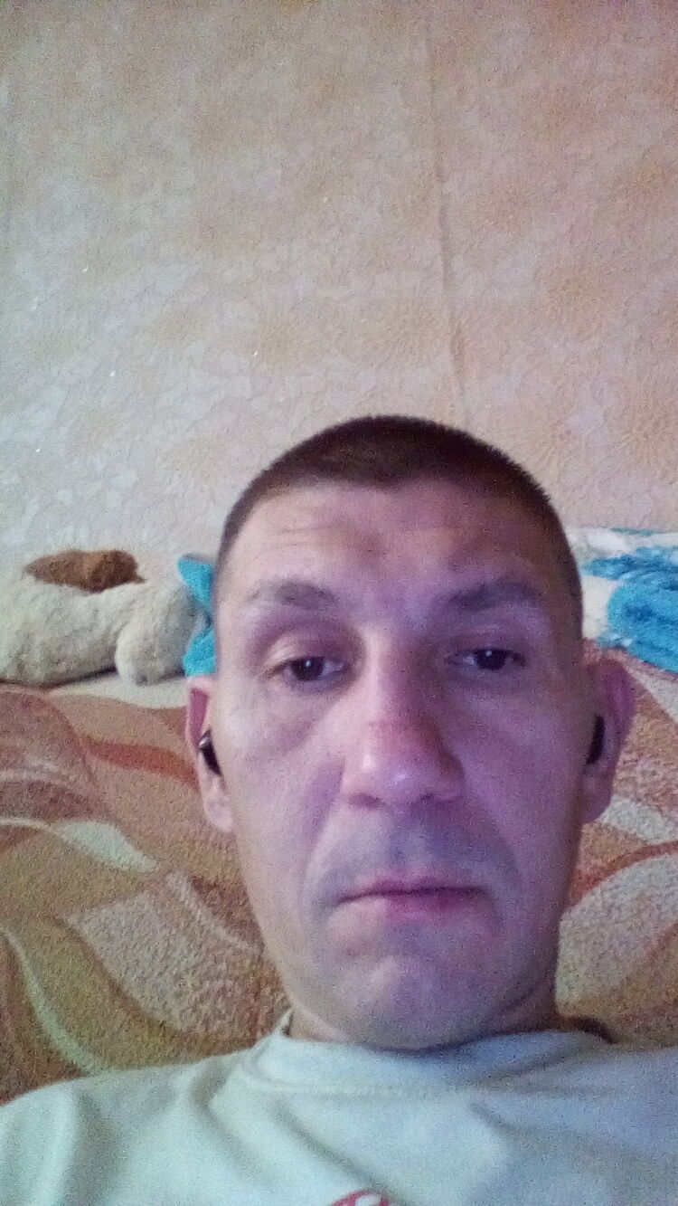  48344036  , 42 ,    