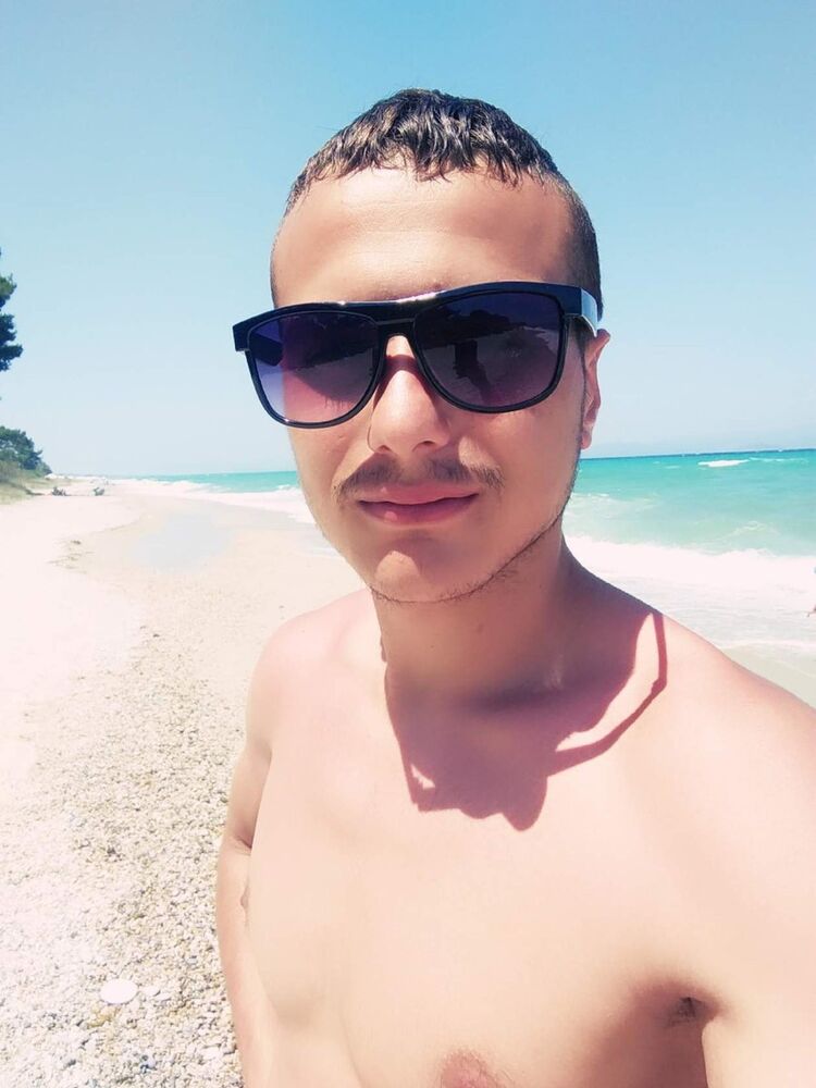  ,   MIHAI, 34 ,   ,   , c 