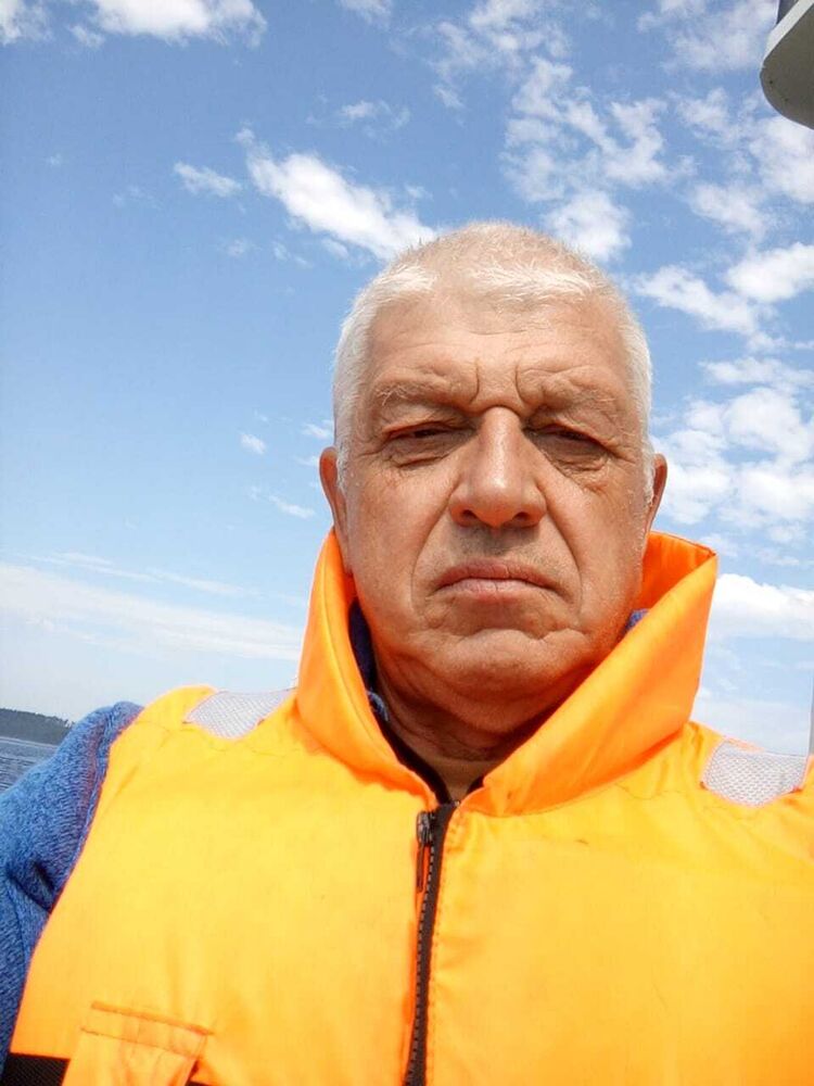  36431256  Sergey, 72 ,    -