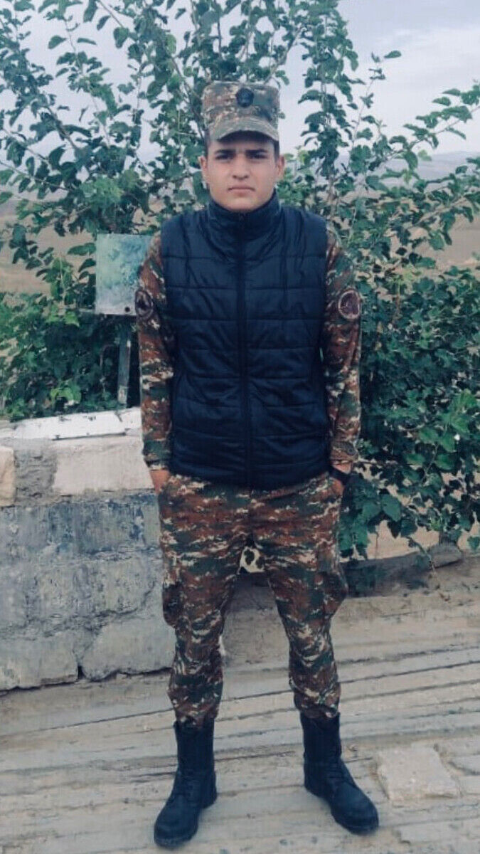 ���������� ������, ���� ����� Karen, 24 ����, ������������ ��� ������, ����� � ���������, c�������� ���������