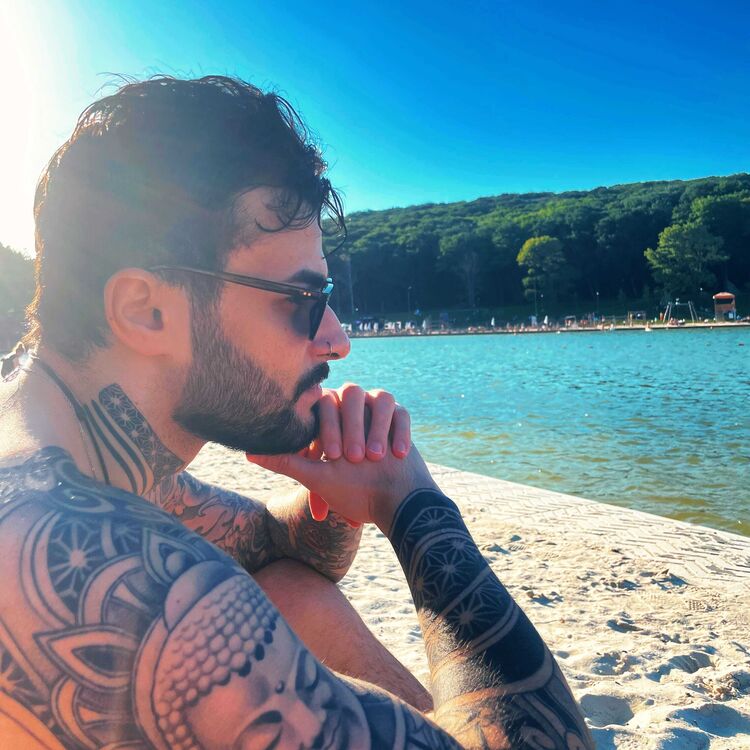 ���� 28935046 ������� ������, 33 ����, ���� ���������� � �������