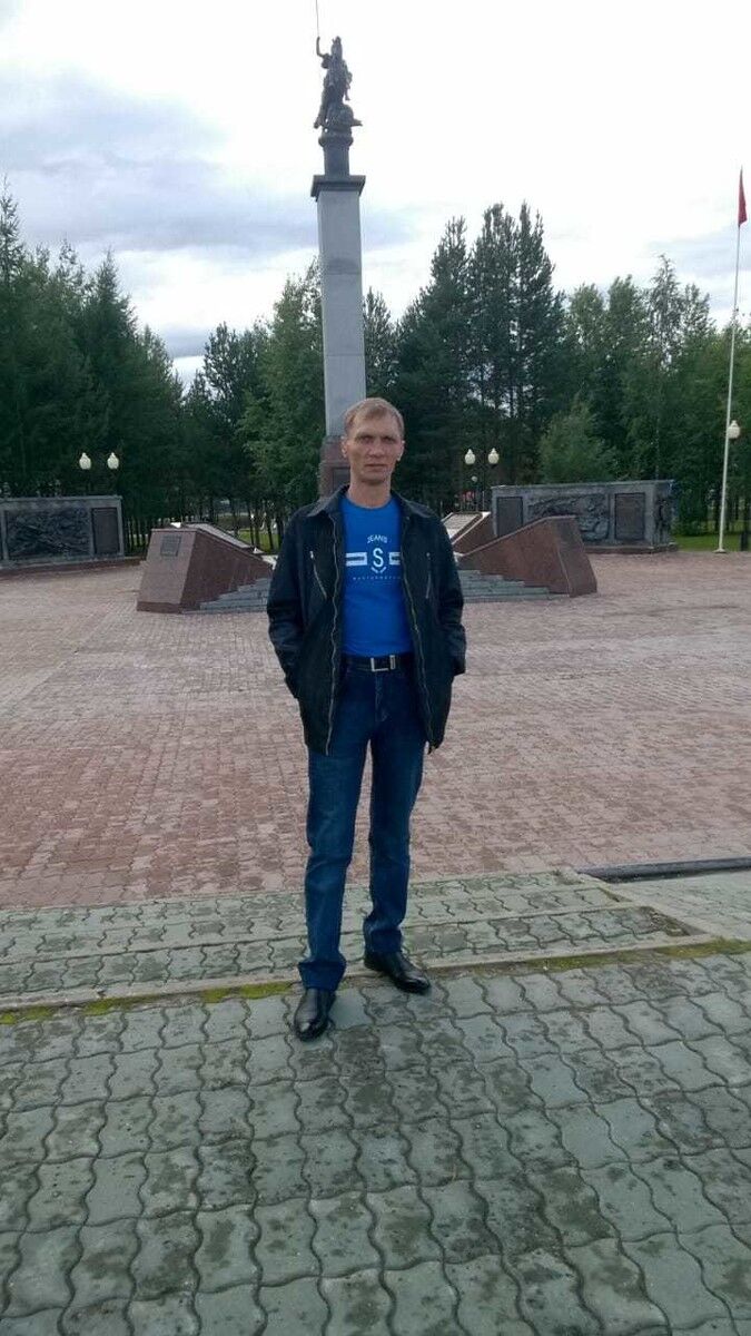 18186886  Igor, 47 ,    