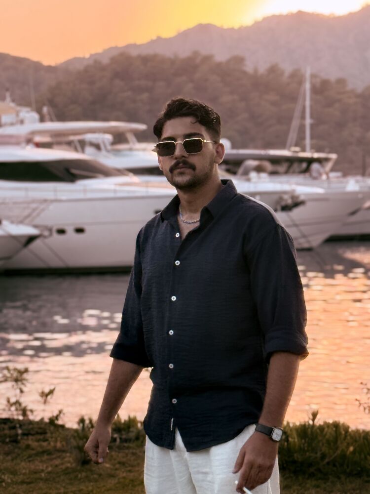  ,   Fahrettin, 23 ,   ,   