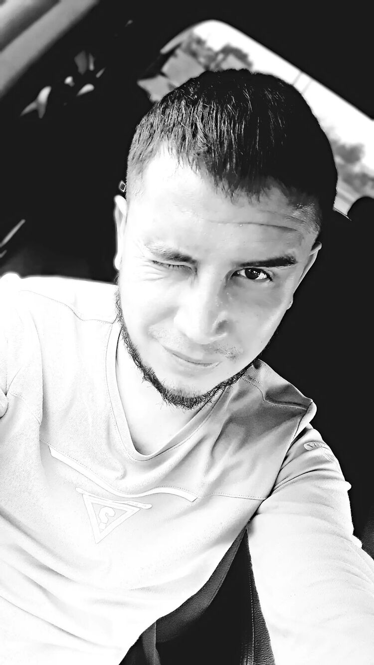  35435716  , 37 ,    