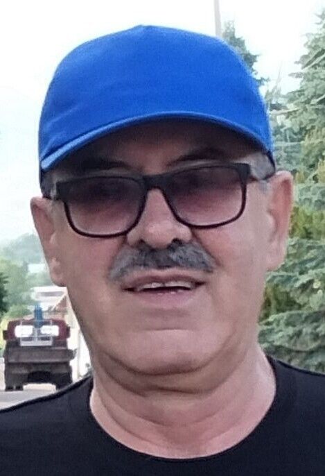  48784726  Khabibi, 64 ,    
