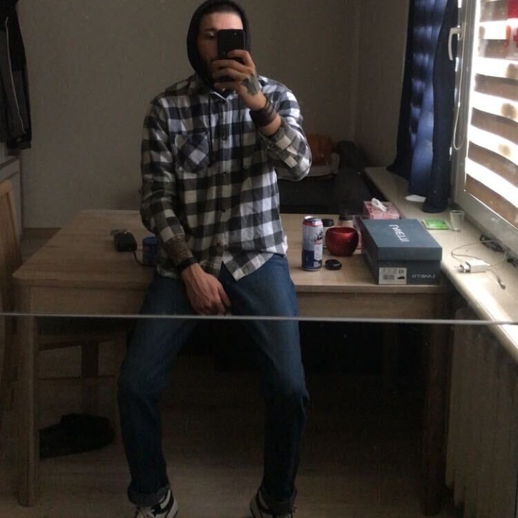 Sosnowiec,   Badu, 28 ,   ,   