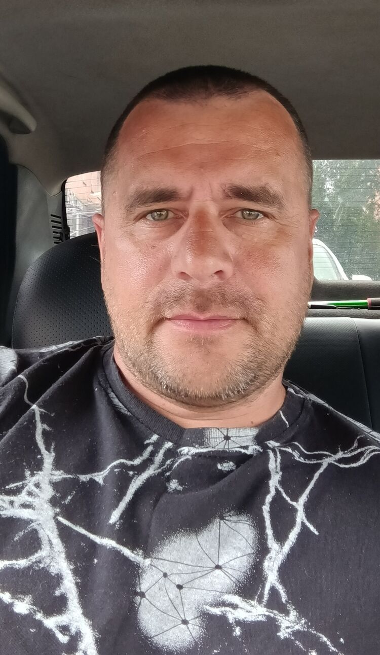  52917266  , 46 ,    