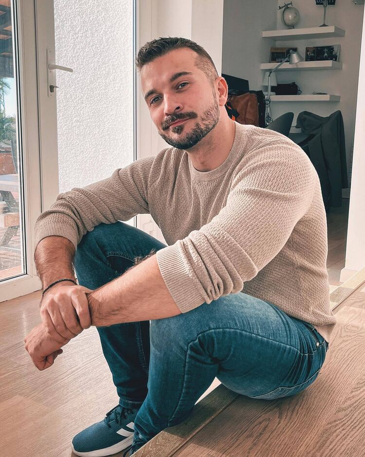 ���� 52349566 ������� ���, 34 ����, ���� ���������� � ������������