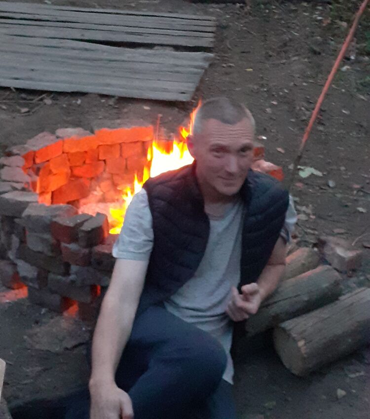  32357276  , 53 ,    