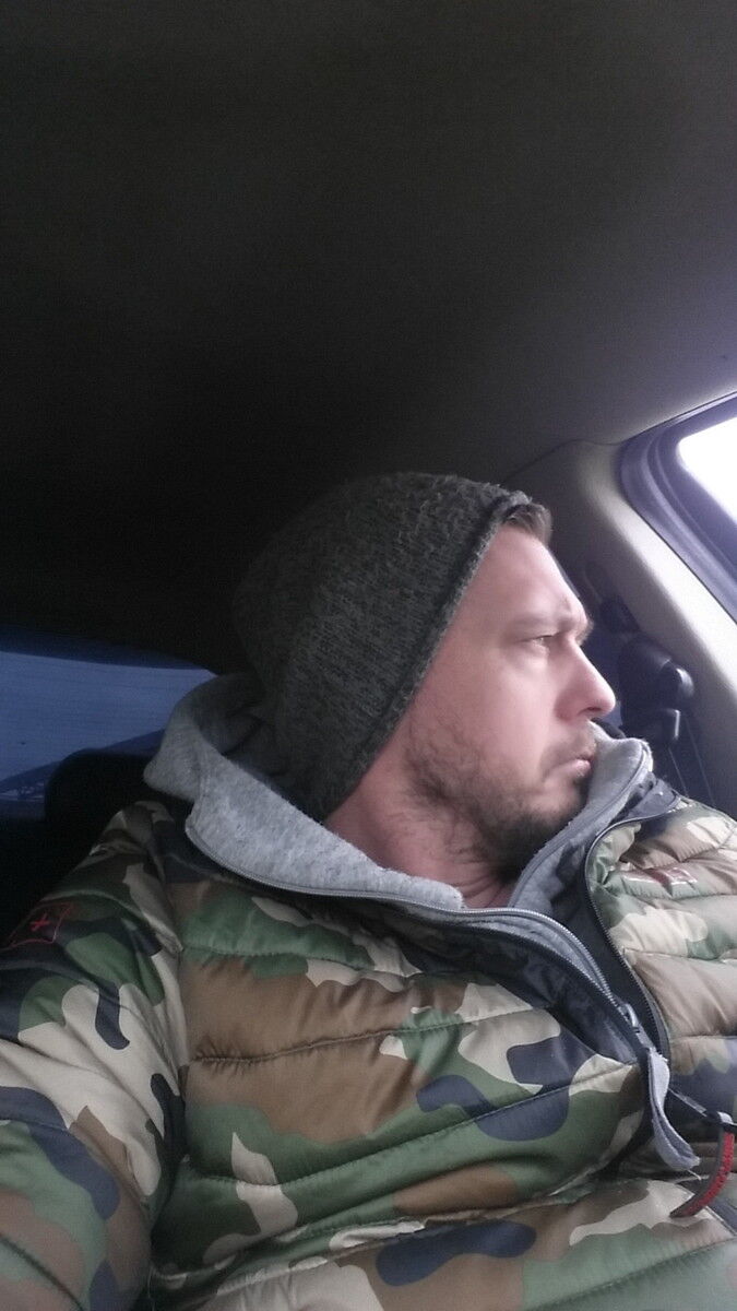  ,   Dmitri, 46 ,   ,   , c 